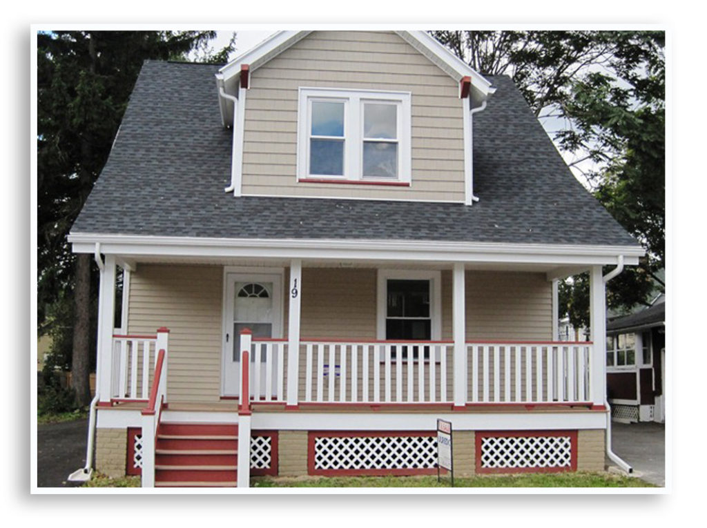 09A_19 Straub St. After Front view of house 2