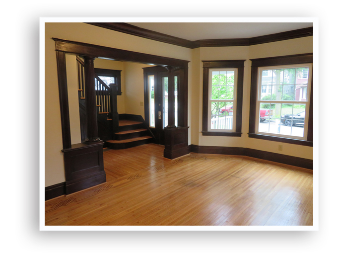 01g_156 Augustine_stairs and front room Display-Page copy