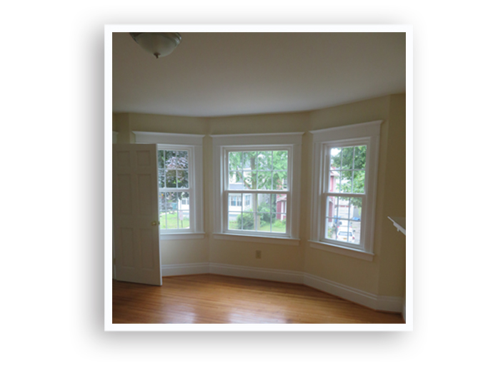 01p_156 Augustine_bay wondow Display-Page copy